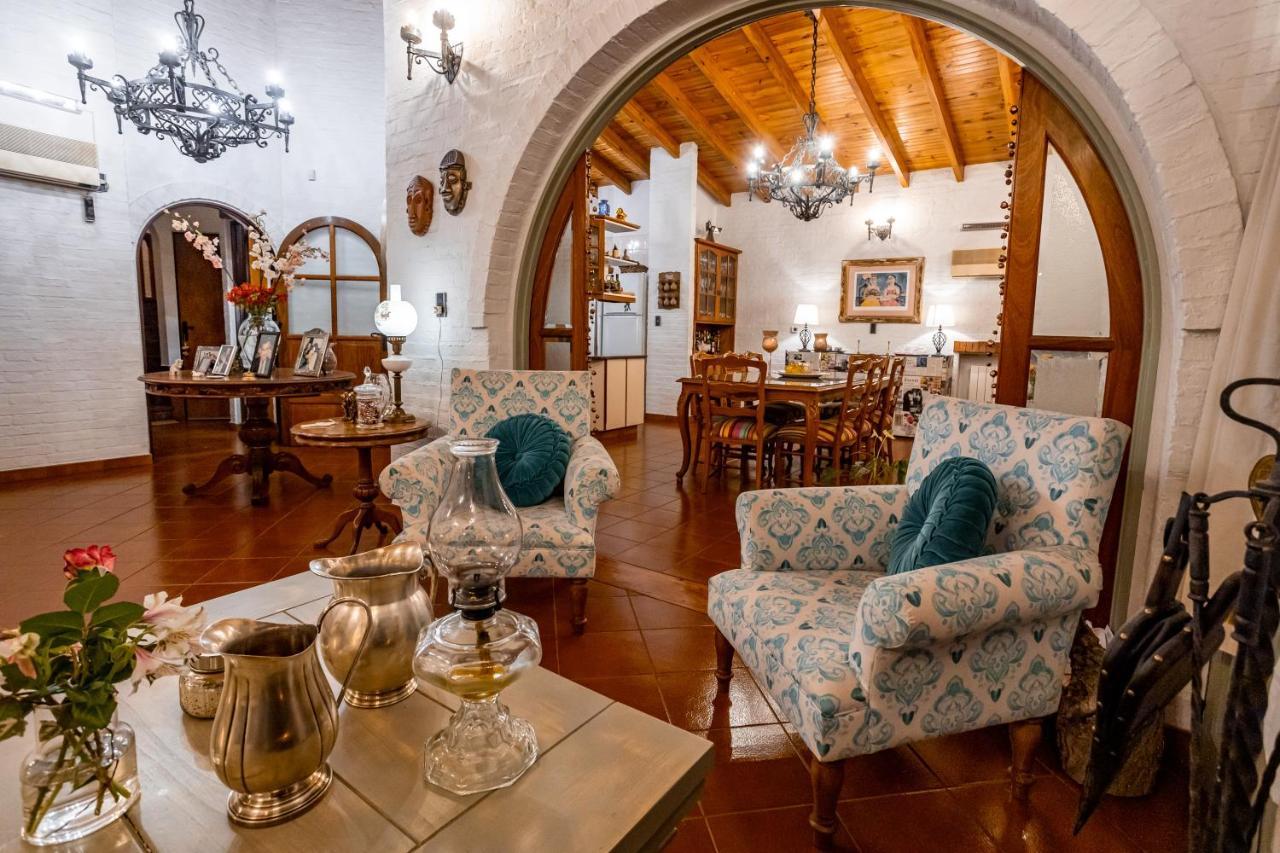 Casona La Chiquita Hotel Chacras de Coria Buitenkant foto