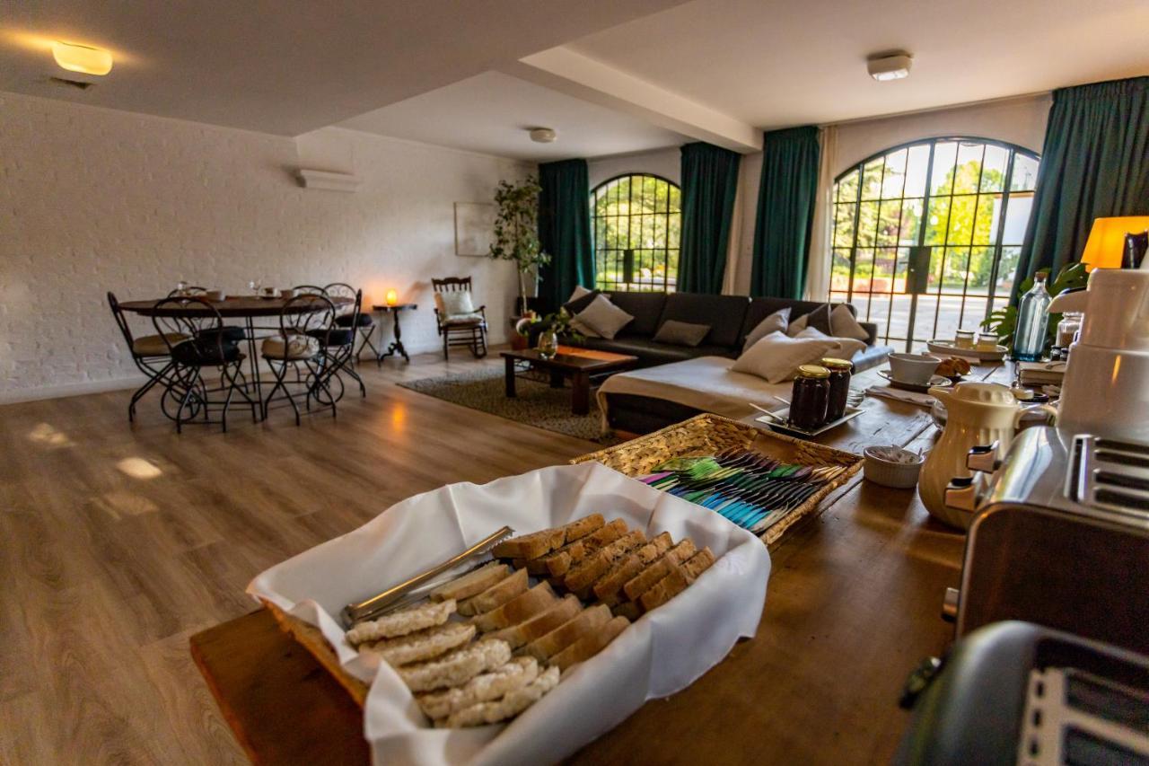 Casona La Chiquita Hotel Chacras de Coria Buitenkant foto