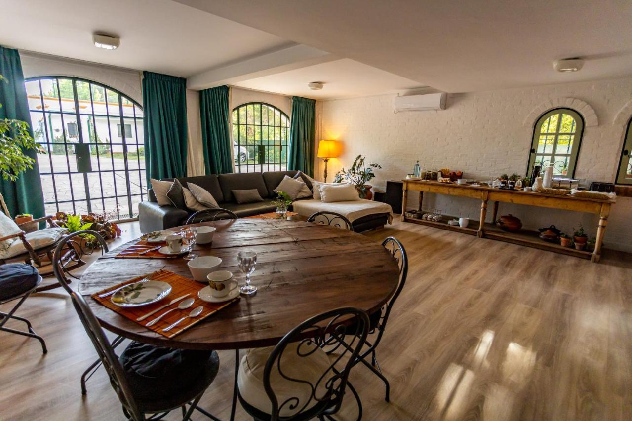 Casona La Chiquita Hotel Chacras de Coria Buitenkant foto