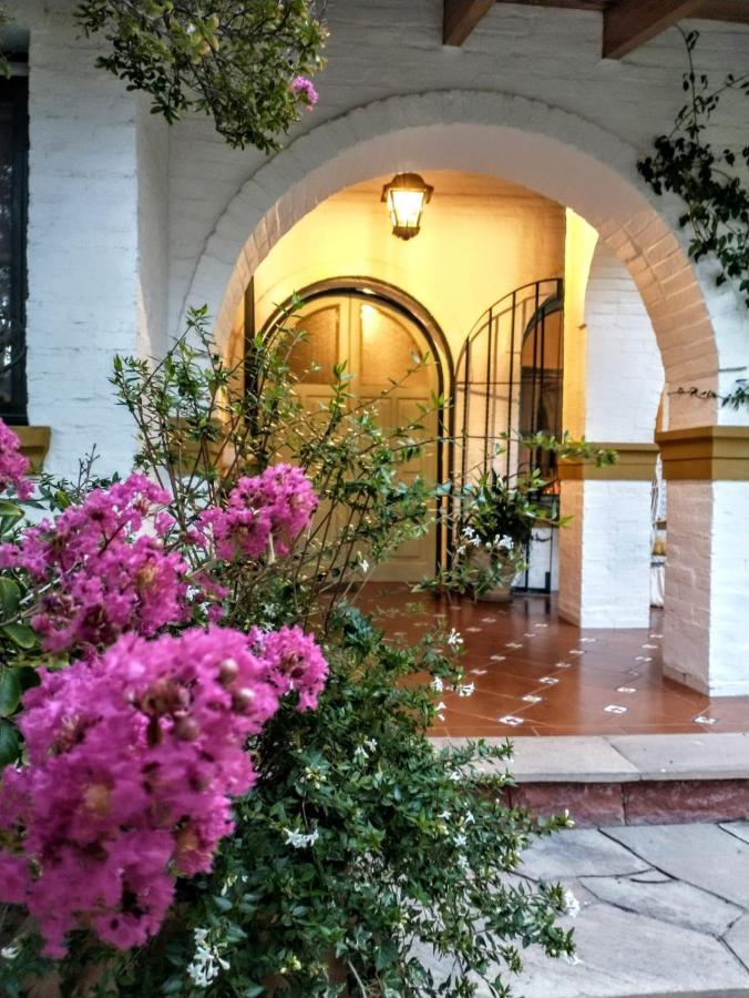 Casona La Chiquita Hotel Chacras de Coria Buitenkant foto